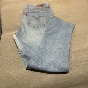 Levi’s Woman’s Jeans